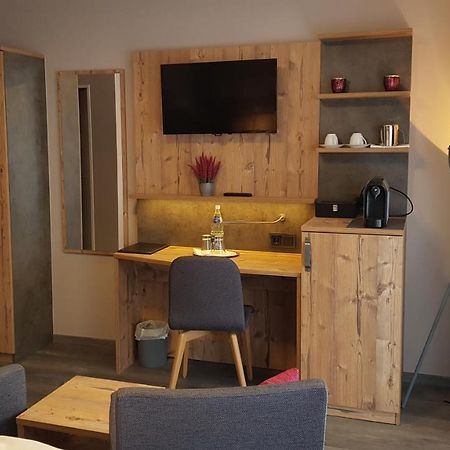 Hotel-Restaurant Zur Linde Altenmedingen Екстериор снимка