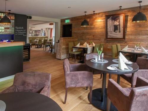 Hotel-Restaurant Zur Linde Altenmedingen Екстериор снимка