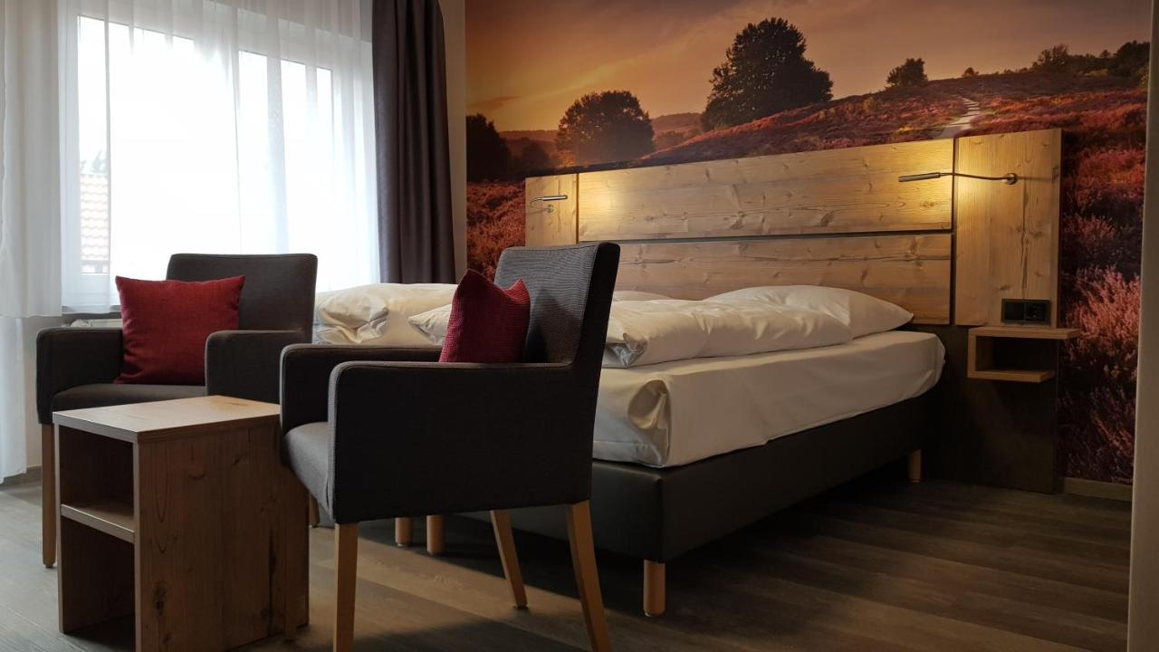 Hotel-Restaurant Zur Linde Altenmedingen Екстериор снимка