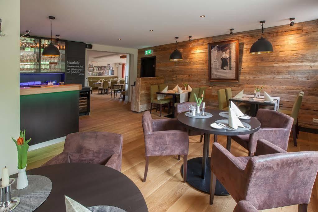 Hotel-Restaurant Zur Linde Altenmedingen Екстериор снимка